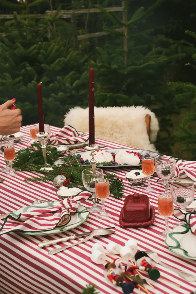 Tablecloth Noëline Burgundy
