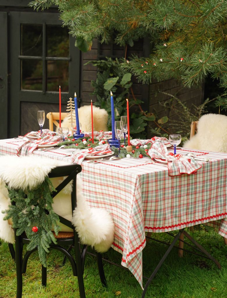 Tafelkleed Holly Red