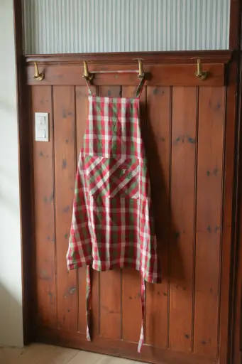 [Kantine-B-74-A] Schort Kantine Chili