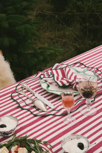 [Noeline-B-79-SET] Placemats Noëline Burgundy (Set van 2)