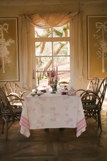Eugénie Pink - tablecloth