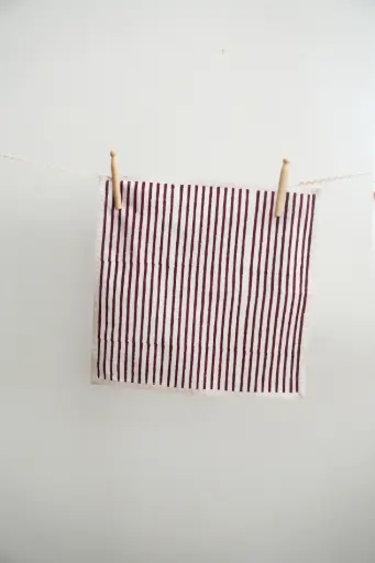 [Klimt-A-79-2-OS] Serviettes Klimt 2 Burgundy (Lot de 2)